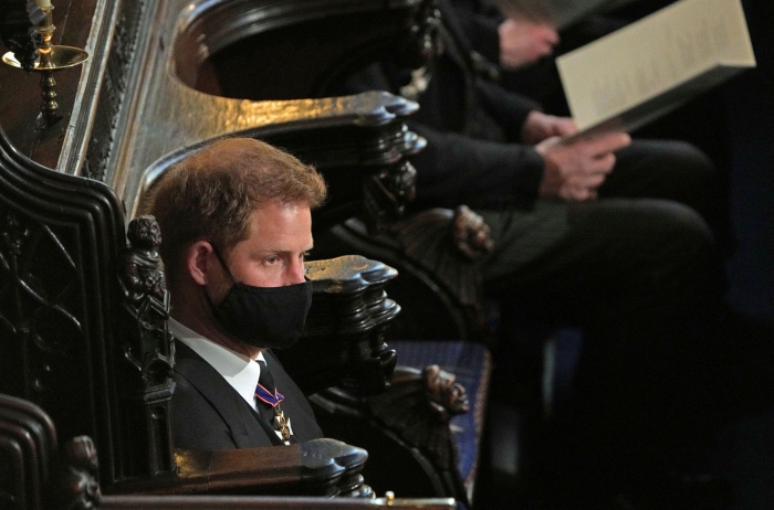 Đằng sau khoảnh khắc trò chuyện thoải mái với anh trai là nỗi bồn chồn, sự cô độc không thể chia sẻ cùng ai của Hoàng tử Harry-3