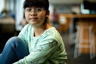 Thần đồng gốc Việt 13 tuổi đã học 2 chuyên ngành ĐH có nguy cơ bị trục xuất vì... quá thông minh: Tại sao lại như vậy?