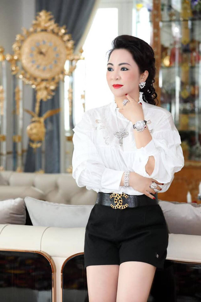 Nữ đại gia gây bức xúc với phát ngôn đám nghệ sĩ là ai?-4