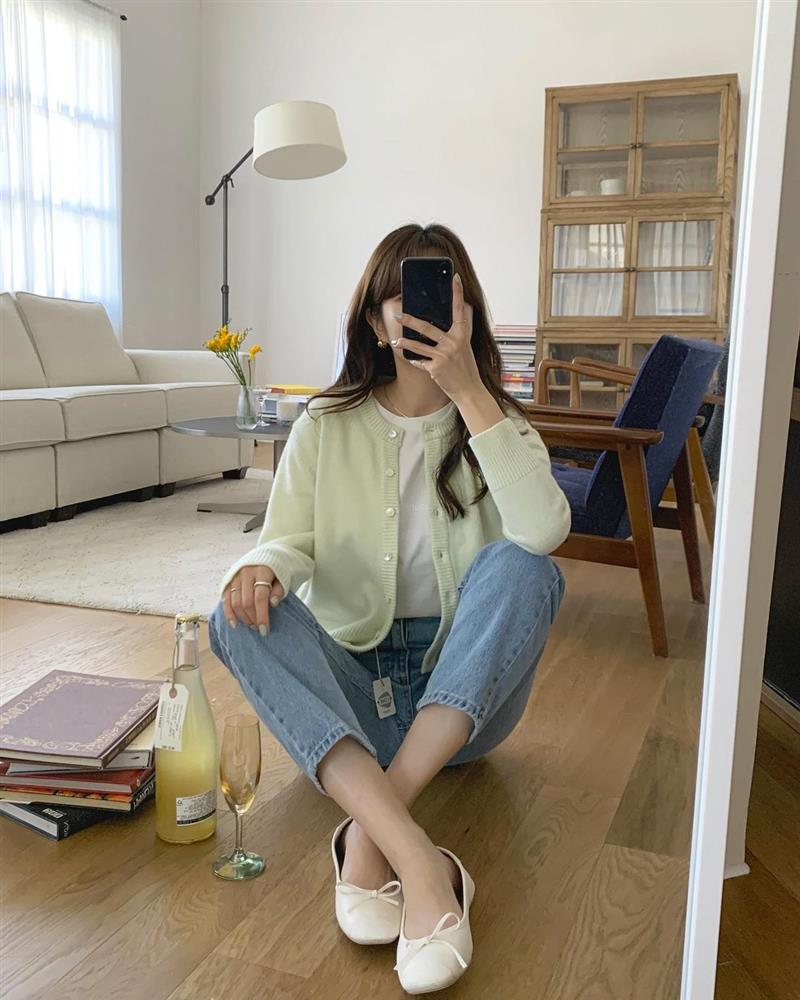 Muốn style công sở bớt nhạt, gái Hàn khuyên bạn nên thêm 4 màu sắc này vào tủ đồ-6