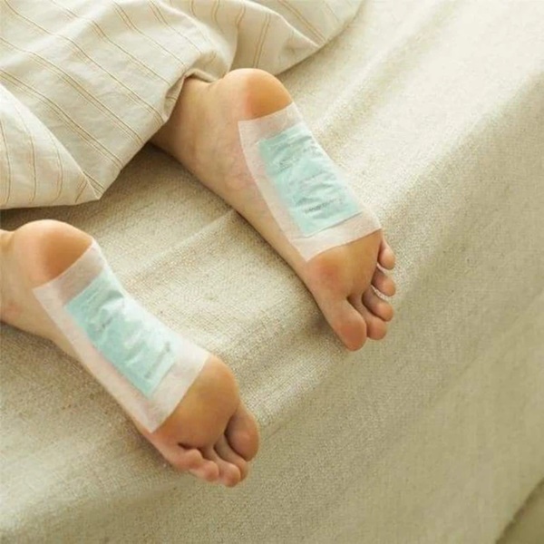 Lật mặt miếng dán thải độc chân dưới góc nhìn của chuyên gia Mỹ: Lợi đâu chưa thấy đã tốn tiền và hỏng… da chân-2