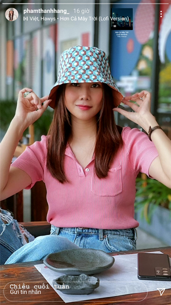 Thanh Hằng và Miranda Kerr đều mê một kiểu áo sành điệu, giúp hack từ 38 tuổi xuống còn 28-1