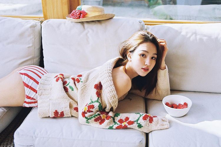 Hai hot mom Trung Quốc có vẻ ngoài gợi cảm-5