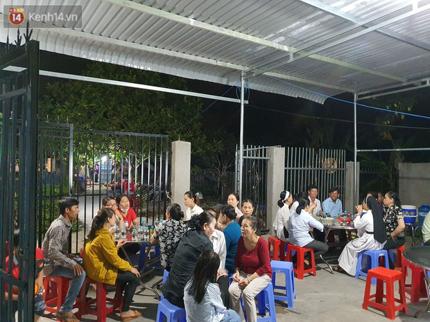 Ngôi nhà của kẻ sát hại, hiếp dâm bé gái 5 tuổi đóng kín cửa, không có người ra vào: Ổng như vậy tội cho đứa con đang đi học-1