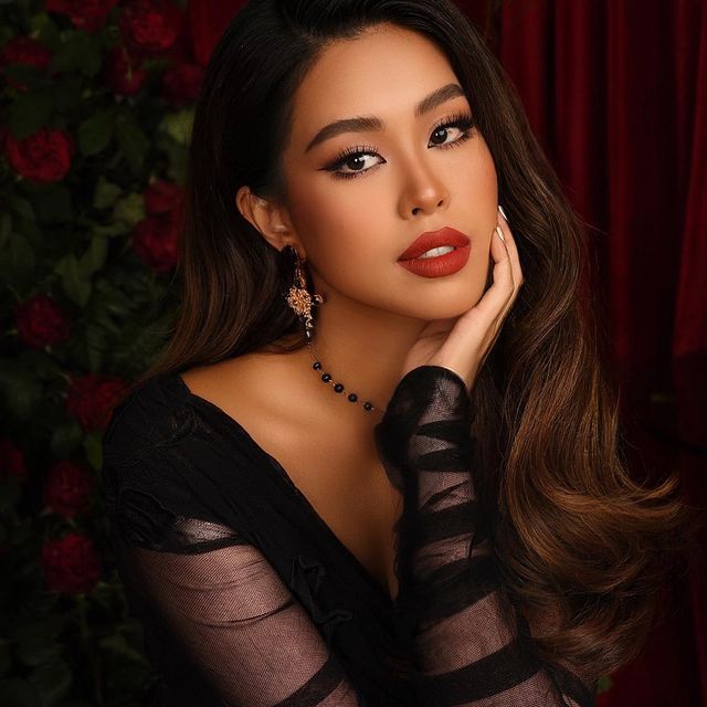 Tiên Nguyễn từ style đến makeup đều đậm chất Tây, khi để mặt mộc lộ nhược điểm nhưng vẫn được khen xinh hết lời-1