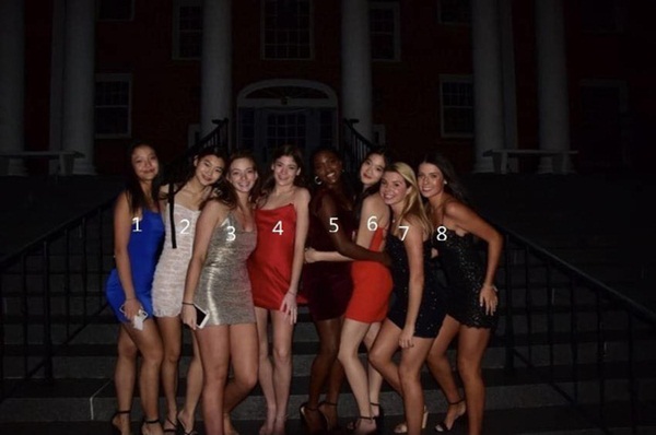 Tiểu công chúa đế chế Samsung: Chiều cao khủng, bức ảnh cầm Iphone làm dậy sóng MXH và loạt fact ít ai biết về biểu tượng richkid Hàn Quốc”-7