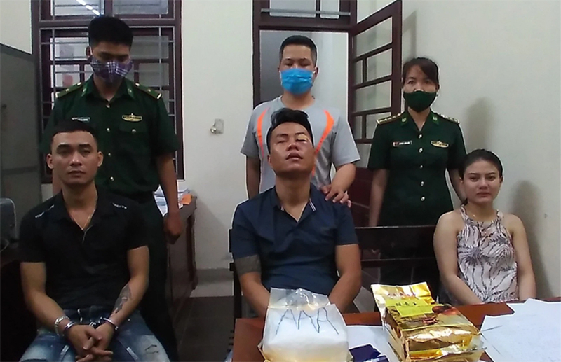 Status gây bão của hotgirl buôn ma túy liên tỉnh: Còn trẻ khoẻ, còn tương lai sao phải dùng đến những thứ dơ bẩn vậy-1