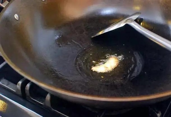 6 thói quen xấu trong bếp mà nhiều người Việt mắc phải, đâu là cách khắc phục?-4