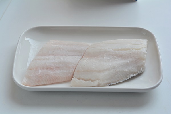 Người dùng máy tính hàng ngày nếu thường xuyên ăn loại cá này sẽ tốt hơn ăn thịt, chỉ mất 5 phút hấp là cực thơm ngon-4