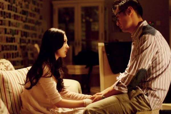 Vợ đi họp lớp, nhìn ảnh đăng trên facebook tôi bàng hoàng phát hiện ra một bí mật-3