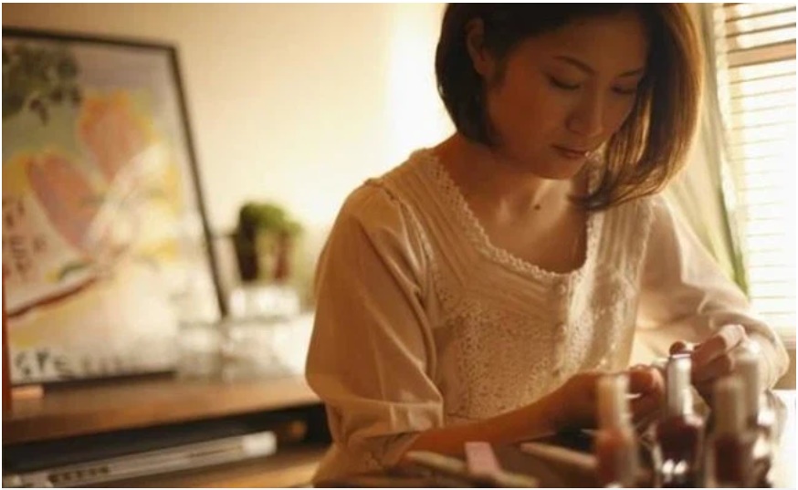 Ly hôn chỉ vì... bát nước mắm: Hành động sát thương của người chồng và cái kết gây sốc cho cuộc hôn nhân ngỡ êm ấm-1