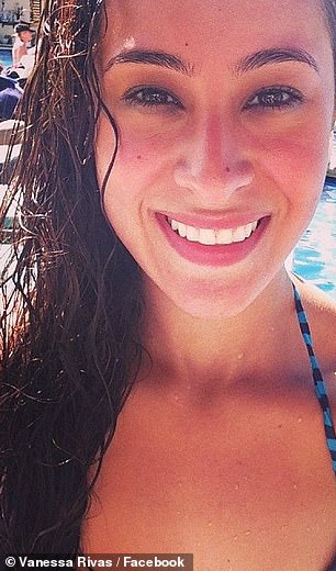 Phát hiện camera quay lén trong phòng tắm, cô giúp việc trẻ chết lặng nhận ra âm mưu của vợ chồng chủ nhà với động cơ khó hiểu-1