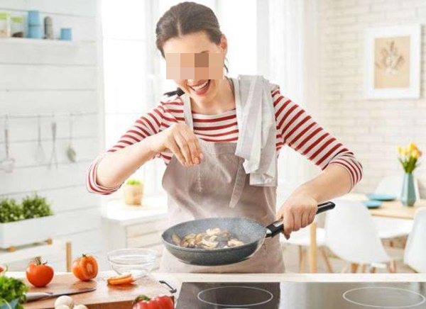 Không ngờ 5 thói quen nấu ăn này lại rước ung thư vào người-2