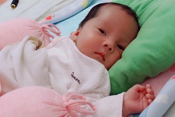 Người phụ nữ 60 tuổi sinh con thành công-1