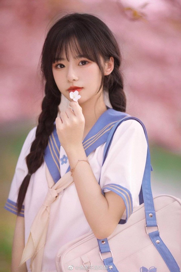 4 cung Hoàng đạo có quý nhân phù trợ, gặp may mắn liên tục từ sự nghiệp, tiền bạc đến tình duyên trong mùa hè này-2