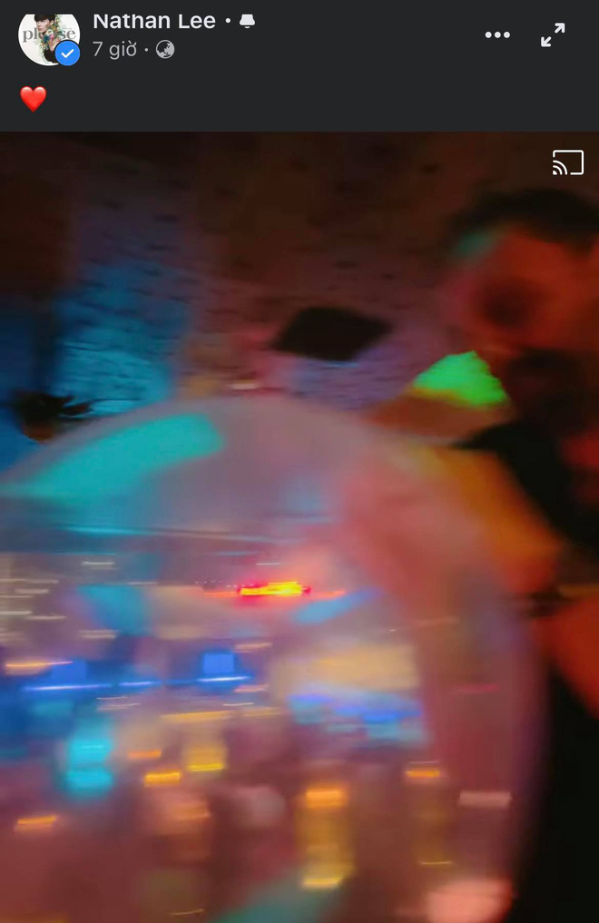 Hẹn đọ siêu xe bất thành, Nathan Lee lên bar hôn nồng nhiệt 1 cô gái ngoại quốc và còn bị nghi dự tiệc bóng cười-5