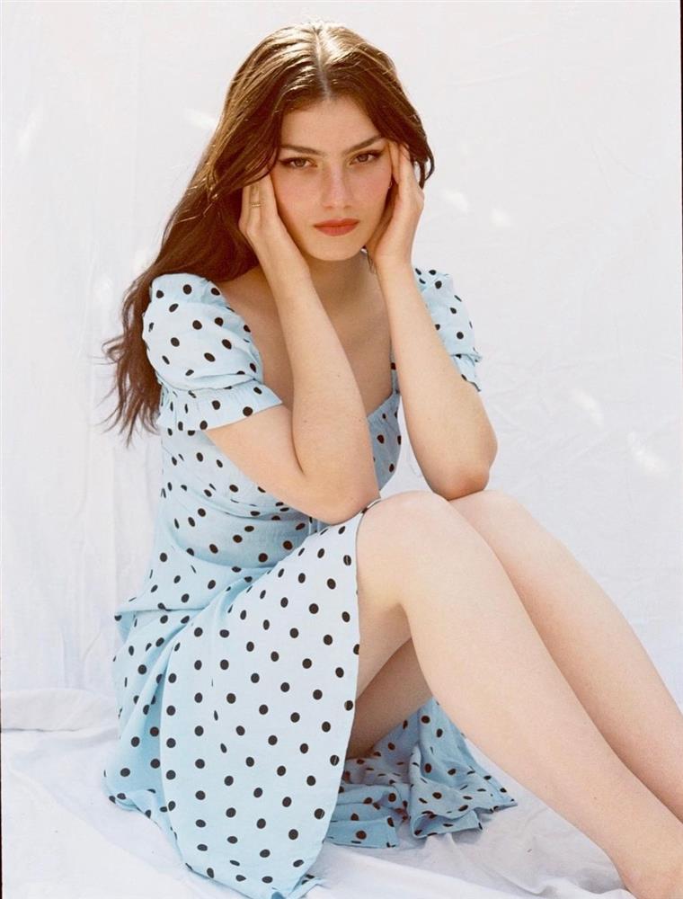 Gái Pháp diện đồ chấm bi luôn xịn đẹp level max là bởi họ có 4 bí kíp đơn giản-8