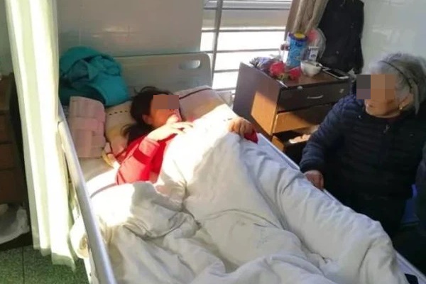 8 dấu hiệu cơ thể kêu cứu vì ăn thiếu chất: Rất nhiều người ăn sai cách gặp tình trạng này-4