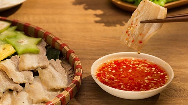 Chuyên gia nói gì về clip sự thật khi soi nước mắm dưới kính hiển vi và 4 lưu ý khi người Việt dùng nước mắm để không ảnh hưởng sức khỏe-1