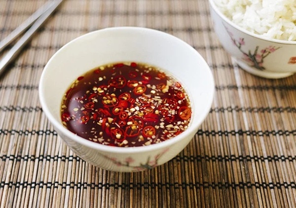 Chuyên gia nói gì về clip sự thật khi soi nước mắm dưới kính hiển vi và 4 lưu ý khi người Việt dùng nước mắm để không ảnh hưởng sức khỏe-4