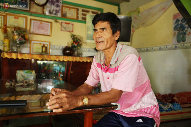 Vợ chồng nhặt ve chai ở miền Tây trả lại tiền tỷ cho người đánh rơi: Lỡ người ta tự tử thì sao? Mình nghèo thì chịu đi, hông lấy của ai hết trơn á!-8