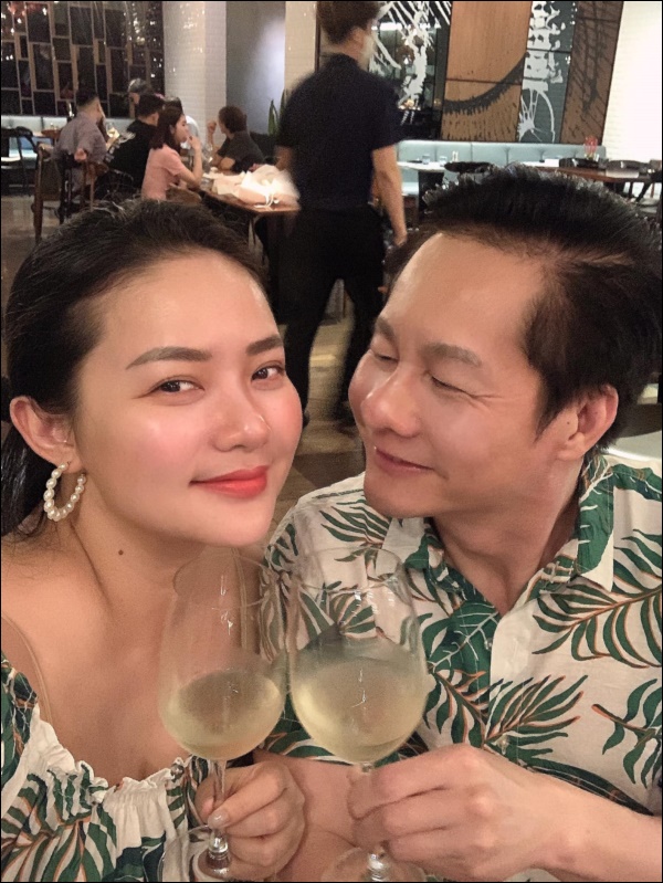 Cưng chiều con có số má như đại gia Đức An: Nâng niu quấn quýt Bồ Câu như sam, tháng 30 ngày đều đích thân đưa đón con đi học-1