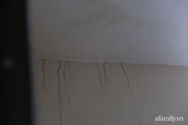 Hà Nội: Nhà rung lắc, tường nứt toác, 9 hộ dân kêu cứu-2