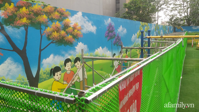 Hà Nội: Nhà rung lắc, tường nứt toác, 9 hộ dân kêu cứu-5