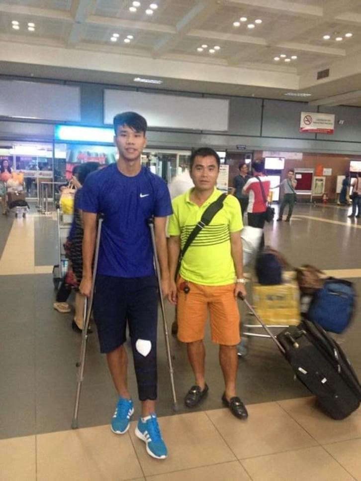 Cầu thủ Văn Dũng phẫu thuật sau chấn thương-1