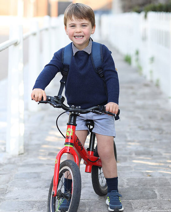 Bức ảnh Hoàng tử Louis sinh nhật tròn 3 tuổi gây bão MXH với chi tiết xúc động, cho thấy sự tinh tế của Công nương Kate-1