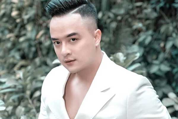 Cao Thái Sơn phát biểu cảm nghĩ sau khi xem livestream của Nathan Lee mà ai cũng thấy tội-3