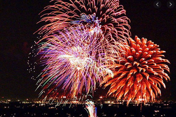 TP.HCM họp khẩn về Covid-19, huỷ kế hoạch bắn pháo hoa dịp lễ 30/4-1/5-2