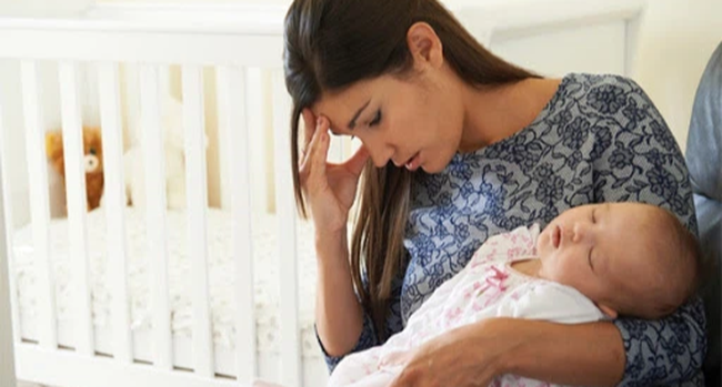 Ly thân cả năm trời, đang yên lành thì chồng tới xin nhận lại con khiến tôi lâm vào cảnh khốn đốn-1