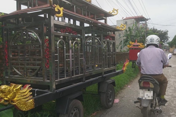 Vụ bé trai 11 tuổi bị kẻ trộm sát hại ở Nam Định: Có thể đã bị bóp cổ rồi dìm vào chậu nước-4