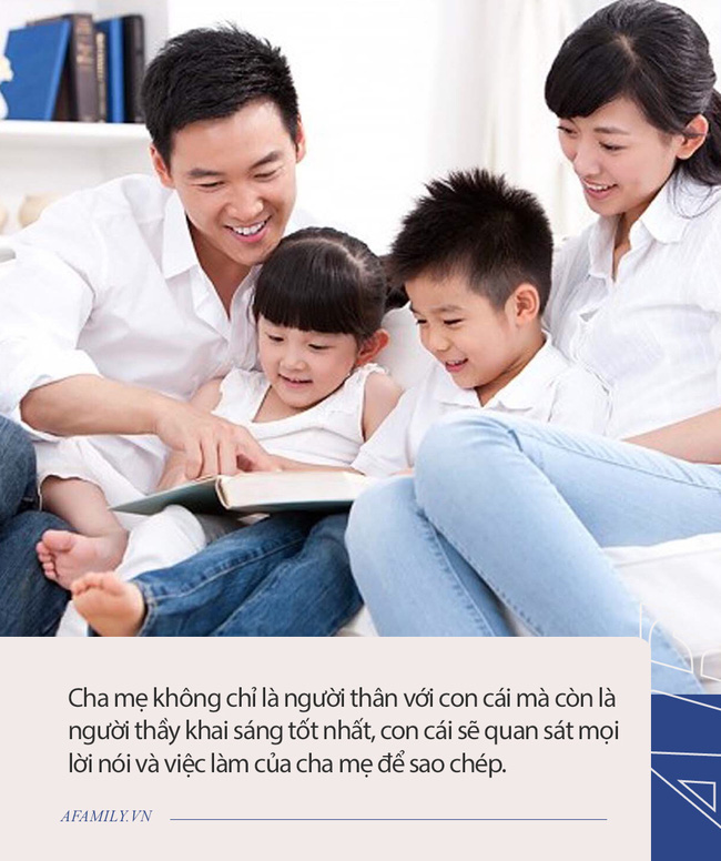 Cậu bé làm đổ hộp sữa chua lênh láng trên sàn tàu, câu nói của ông bố khiến người xung quanh ngỡ ngàng-3