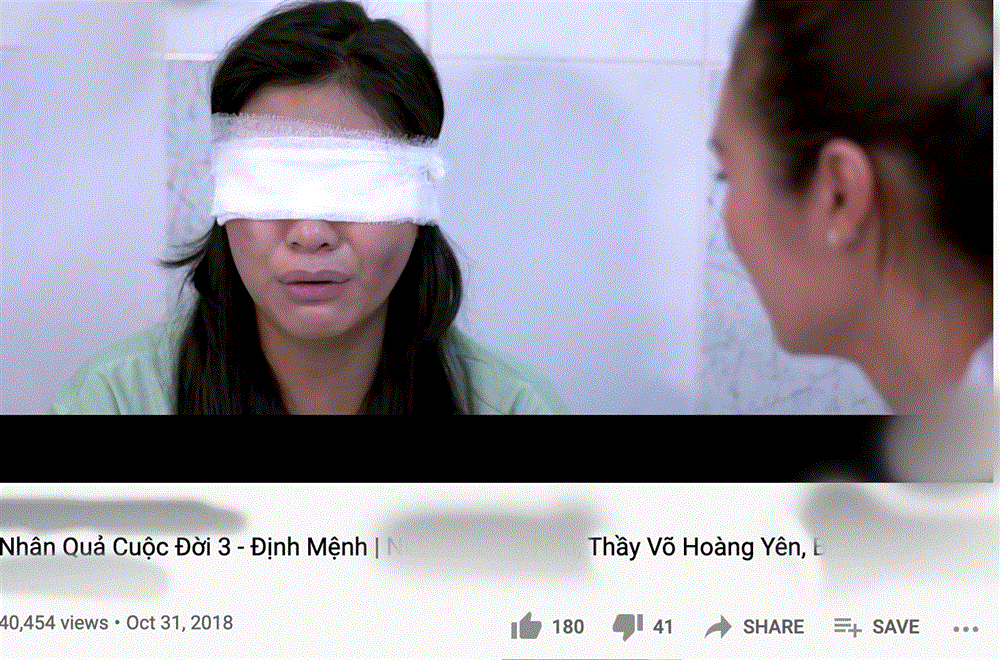 Sự thật đoạn video clip nam diễn viên đóng giả mù cho ông Võ Hoàng Yên chữa bệnh đang khiến nhiều người tranh cãi là gì?-3