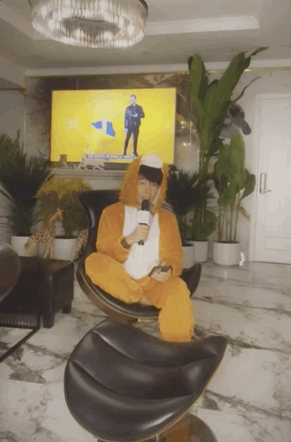 Nathan Lee livestream bóc dàn sao Việt: Hé lộ tính cách thật của Sơn Tùng, tiện bàn luôn về drama tình ái của Thiều Bảo Trâm-1