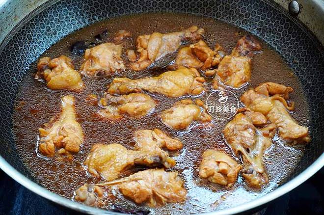 Đùi gà rim theo cách dễ nhất quả đất”, thịt thơm ngon, bao nhiêu cơm cũng hết-4