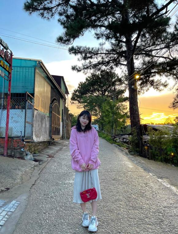 Quang Hải bị đồn đã có bồ mới, tình cũ Huỳnh Anh chúc mừng nhưng sau đó liên tục có động thái khó hiểu-1