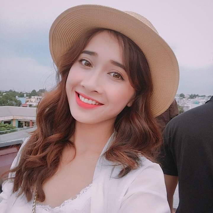 Xinh không kém chị gái, em út Nhã Phương còn chia sẻ 10 tips dưỡng da trắng mịn mà ai cũng tấm tắc khen chuẩn-1