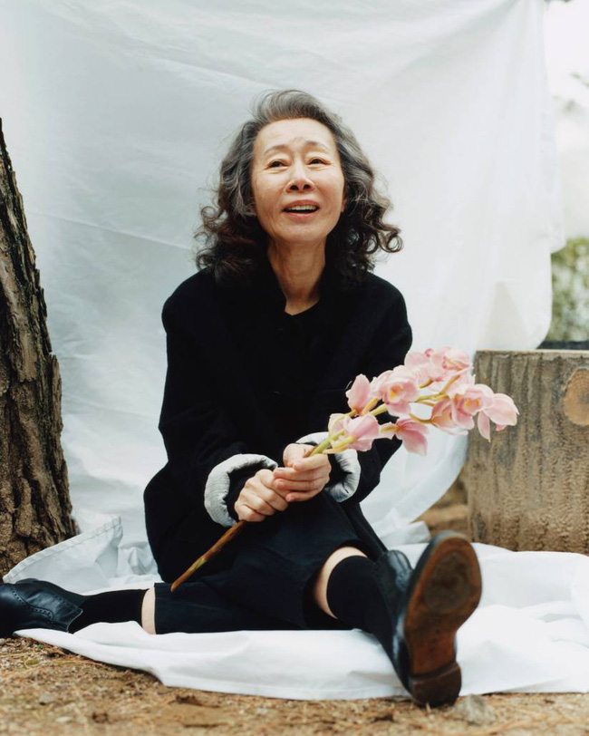 Ngẫm chuyện sao Hàn 73 tuổi đoạt giải Oscar: Cảnh 18+ đo sức hấp dẫn hay lời phát ngôn ngu ngốc của chồng cũ và bài học yêu cho phụ nữ-3