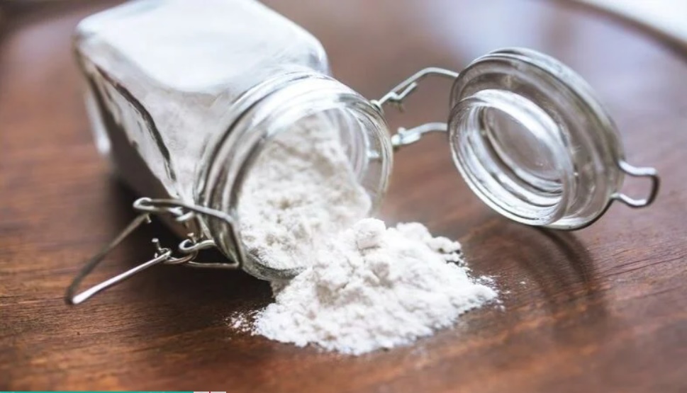 Chỉ một nhúm tinh bột, đồ đạc trong nhà sạch như ly như lau-1