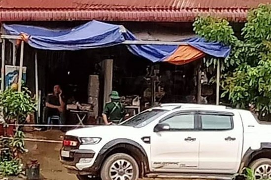 Nghi phạm nổ súng bắn chết bố mẹ vợ rồi tự tử ở Sơn La là lính biên phòng