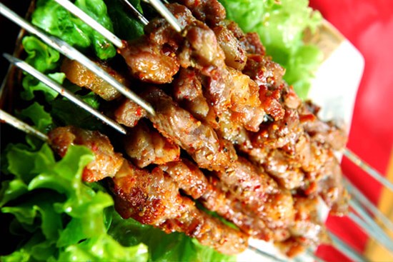 Chị em ghim ngay 3 cách làm nước sốt ướp đồ nướng ngon mê này để nghỉ lễ dù ở nhà hay đi dã ngoại cũng có bữa ăn hoàn hảo