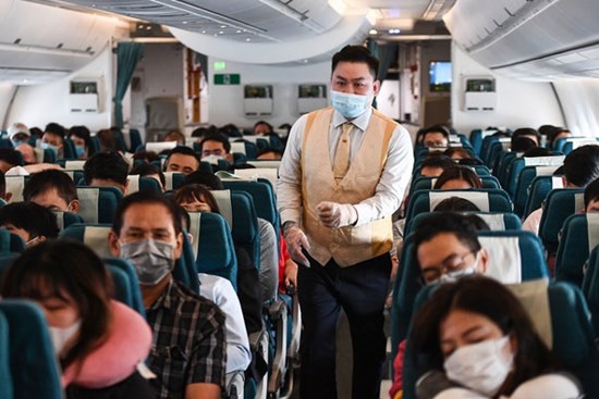 Giá vé bay sát lễ 30/4 - 1/5 hạ nhiệt
