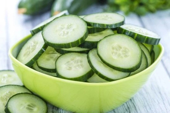 5 thay đổi xảy ra với cơ thể cực nhanh khi ăn dưa chuột mỗi ngày