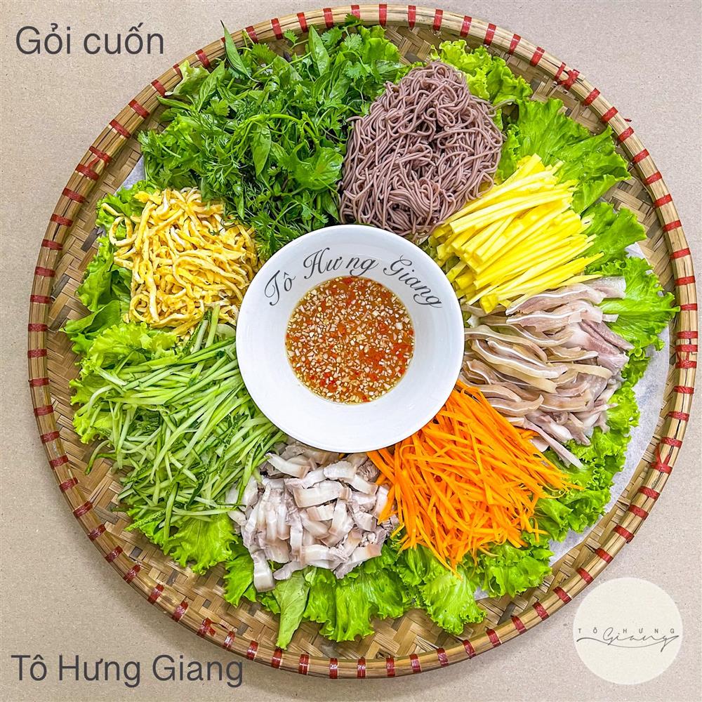 Nghỉ lễ mải chơi chẳng biết tối nay ăn gì, tham khảo ngay những mâm cơm nhà chất như nước cất của hotmom Hà Nội, nhìn đã thấy thèm-3