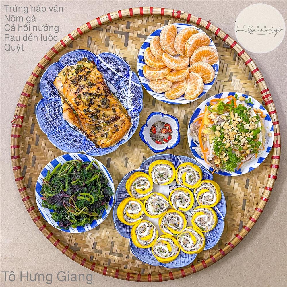 Nghỉ lễ mải chơi chẳng biết tối nay ăn gì, tham khảo ngay những mâm cơm nhà chất như nước cất của hotmom Hà Nội, nhìn đã thấy thèm-7