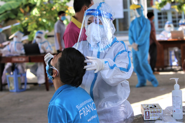 Đà Nẵng cách ly 9 nhân viên khách sạn là F1 của thanh niên ở Hà Nam dương tính với SARS-CoV-2-1