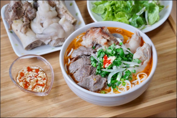 Chàng du học sinh Nhật nhớ quê hương trổ tài làm loạt&nbsp;món bún siêu ngon, chị em trầm trồ con trai sao lại tài giỏi, đảm đang thế!-3